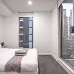 16M Stylish 2 Bedroom Abnb Apt In Mascot, 2 Free Parking