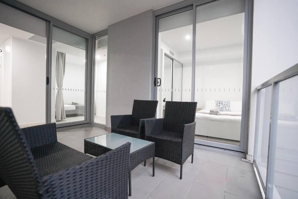 16m Stylish 2 Bedroom Abnb In Mascot, 2 Free Parking *